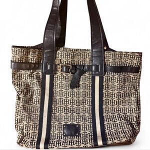 Tommy Hilfiger blue and gray tote bag #tommyhilfiger